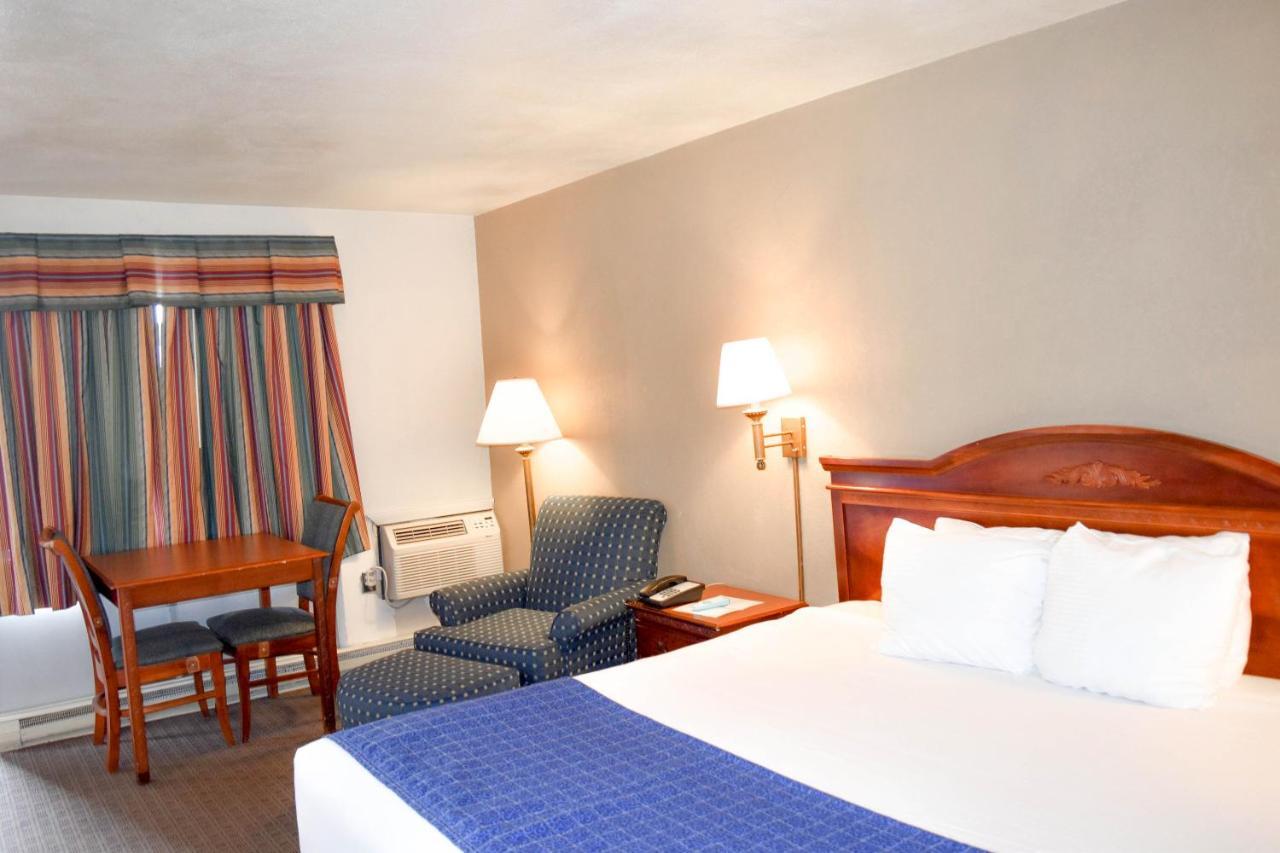 Attleboro Motor Inn Buitenkant foto